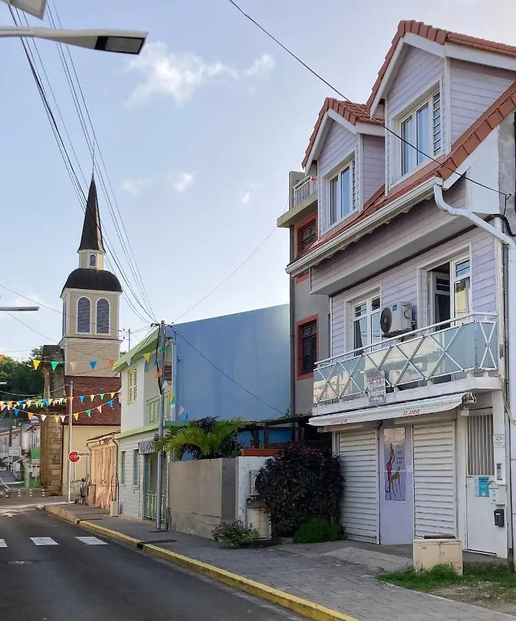 Le Toutapied , Sainte-Anne, Appartement En Plein Centre Martinique